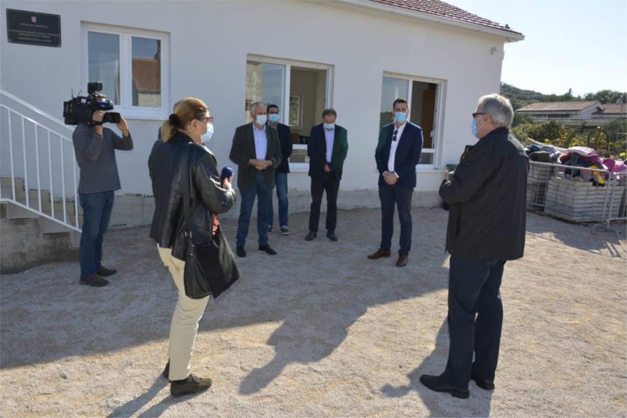 Bačić, Dobroslavić i Cebalo obišli radove u Orebiću i novu zgradu PŠ Lovište