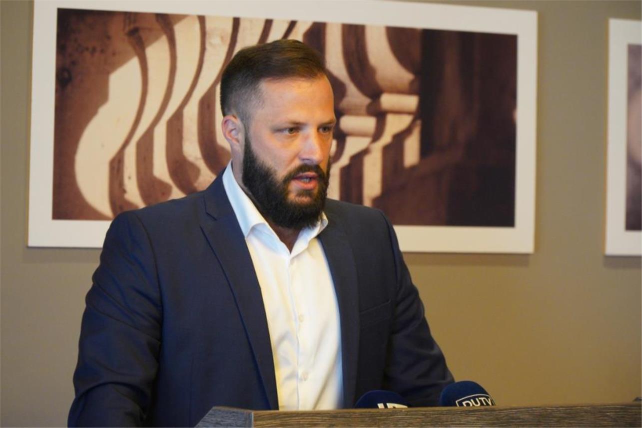 ROKO TOLIĆ