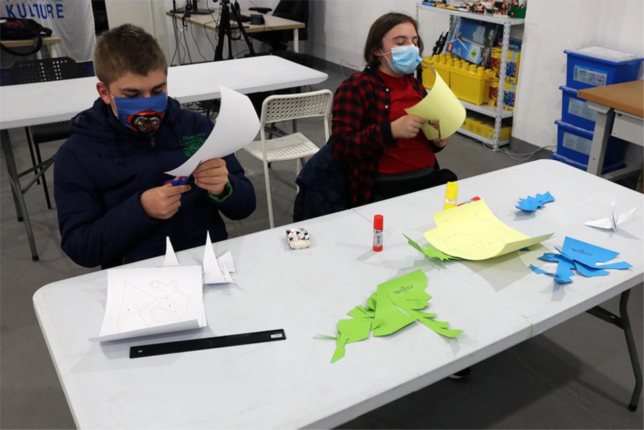 U centru za malde Dubrovnik održana Papercraft radionica za mlade