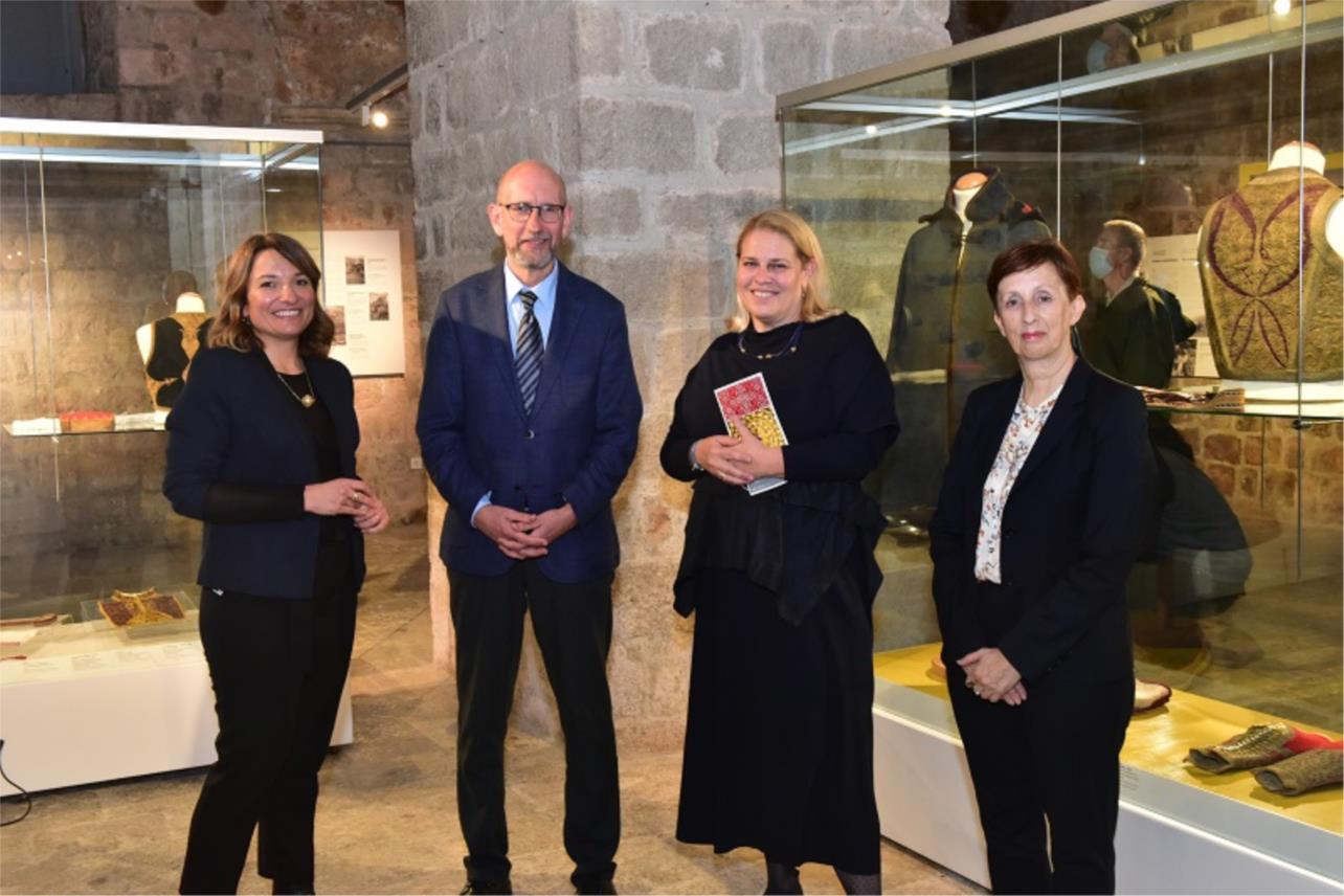 Moje Konavle - Stare fotografije iz privatnih zbirki – Prikupila Katica Radić