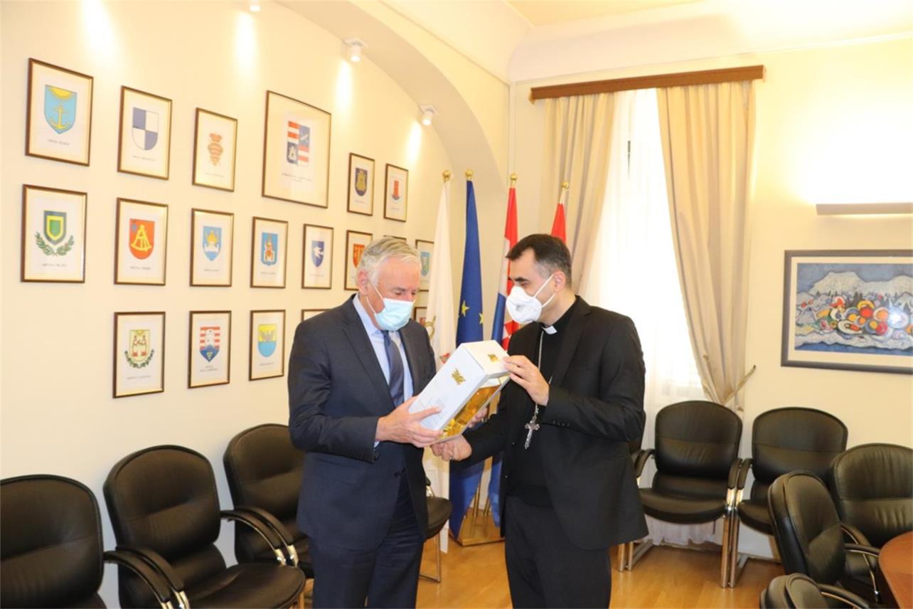 Župan Dobroslavić primio dubrovačkog biskupa mons. Roka Glasnovića