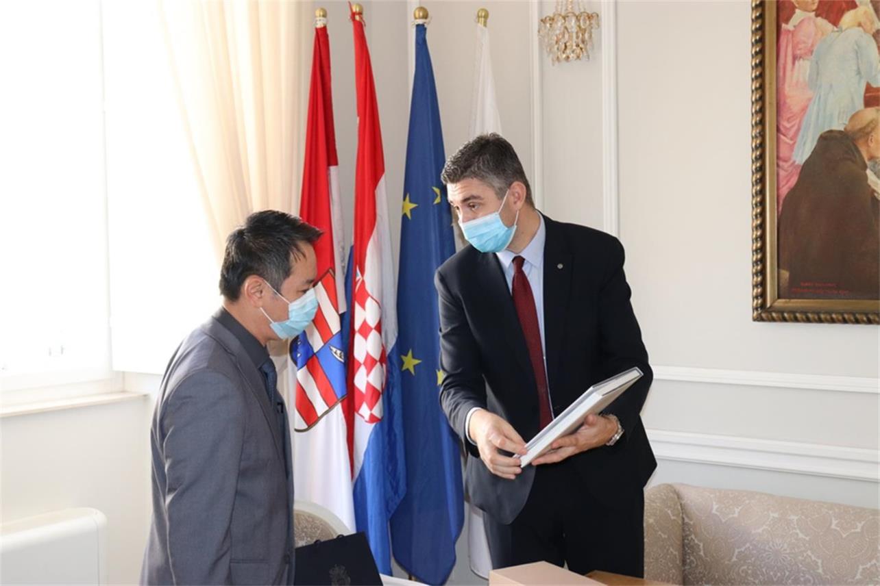 Gradonačelnik Franković primio veleposlanika Malezije u Hrvatskoj