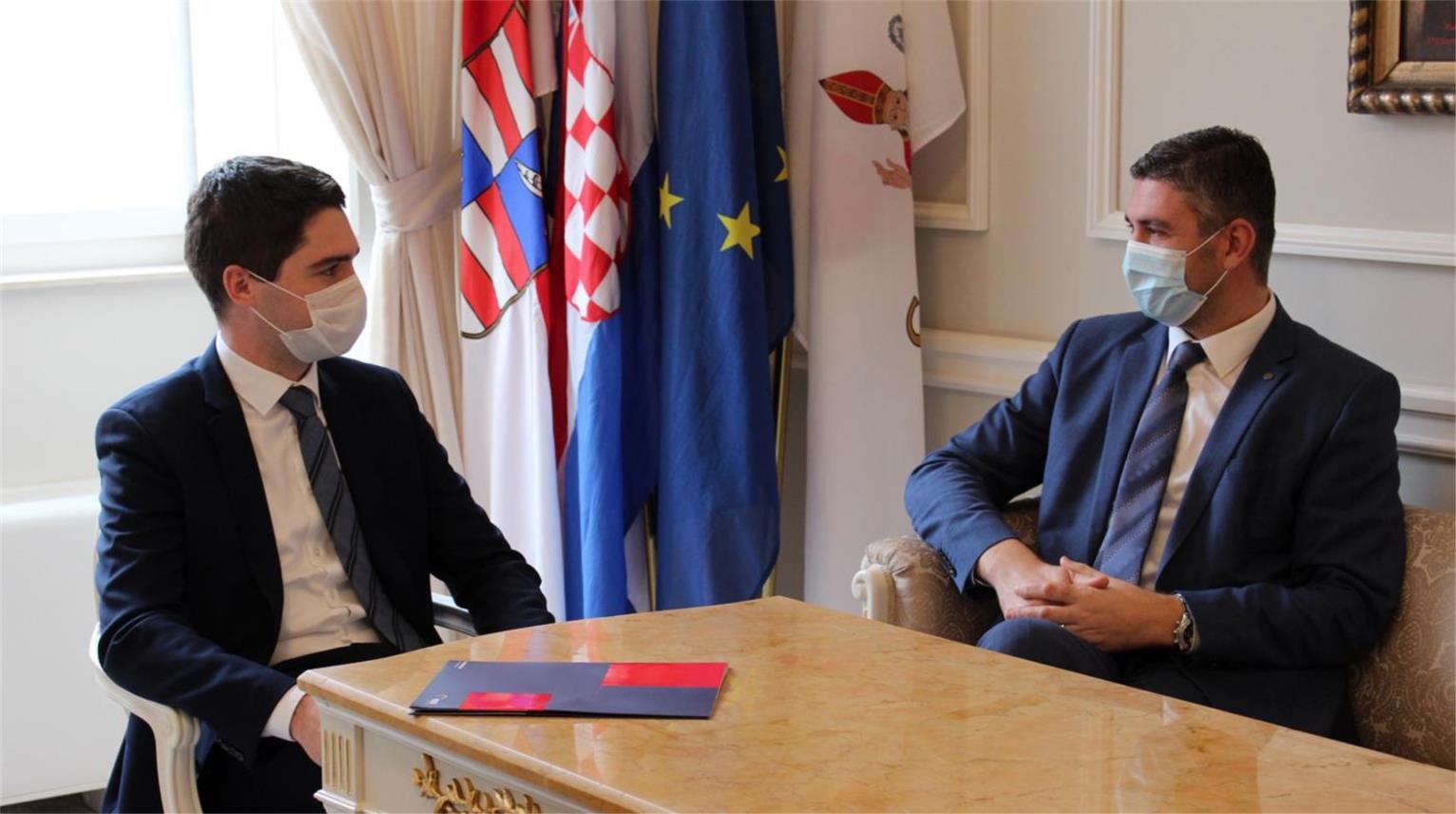 Gradonačelnik Franković sa zastupnikom u EU parlamentu Karlom Resslerom