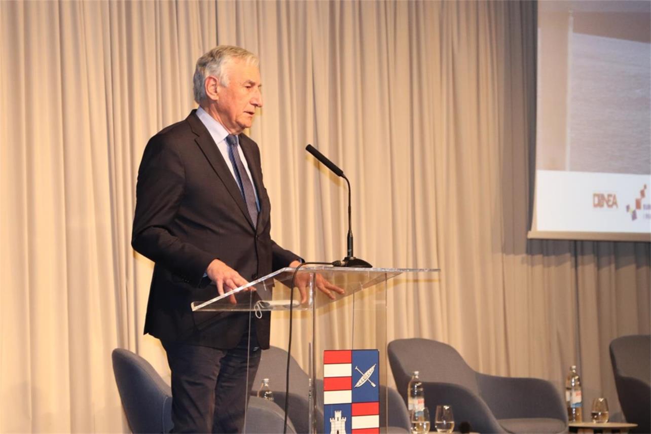 konferencija na temu ‘Otporni turizam koji radi za nas’.