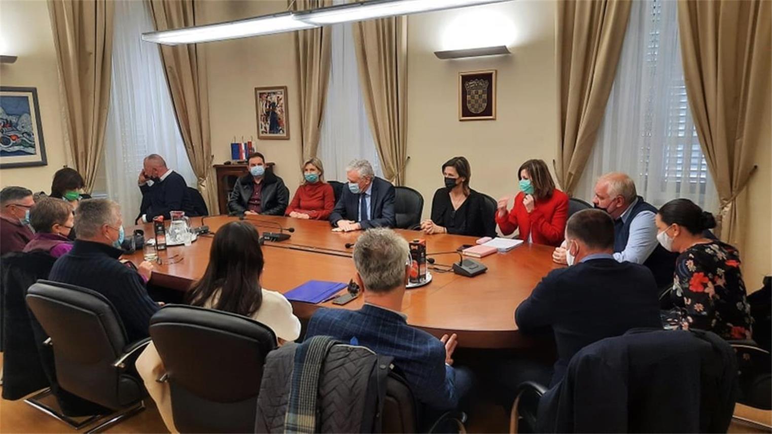 Sastanak s ravnateljima srednjih škola