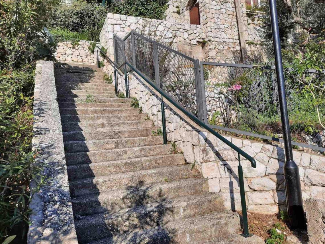 400 metara novih rukohvata u osam ulica