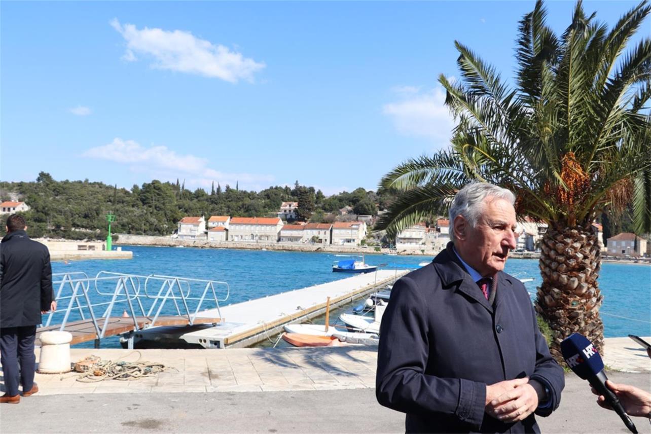 Završnica realizacije projekta Luke Račišće sa 74 nova komunalna veza