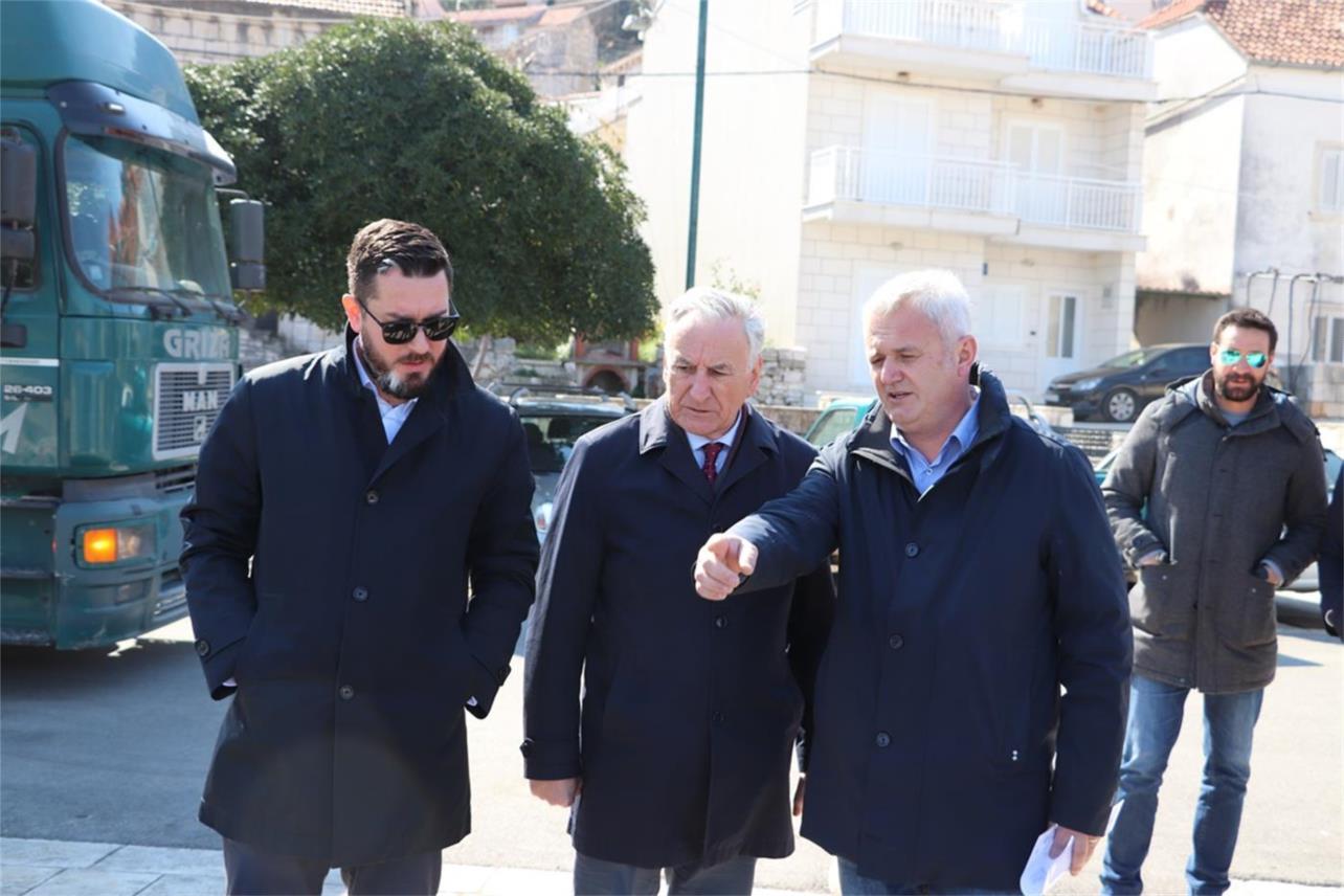 Završnica realizacije projekta Luke Račišće sa 74 nova komunalna veza