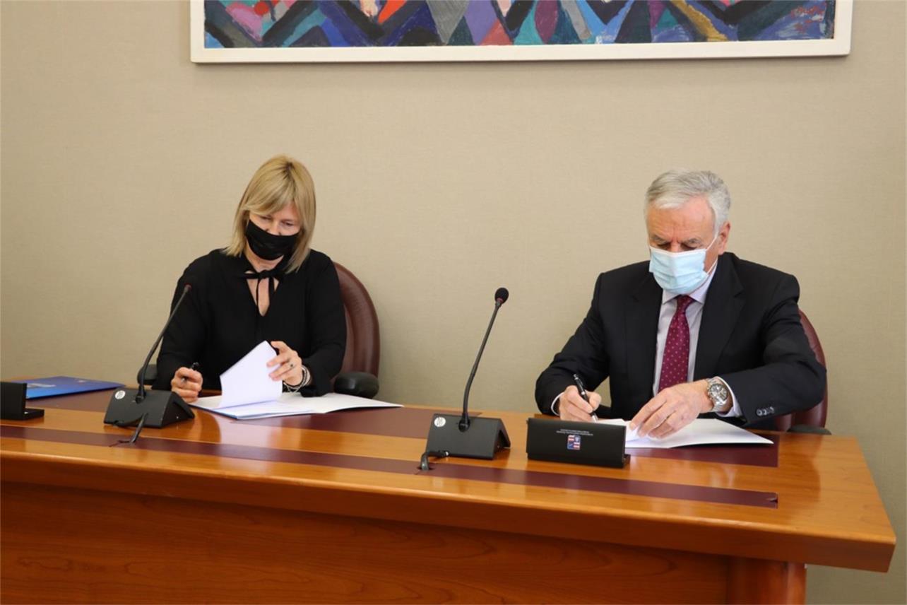 Potpisani ugovori o financiranju programa udruga koje brinu o najranjivijim skupinama