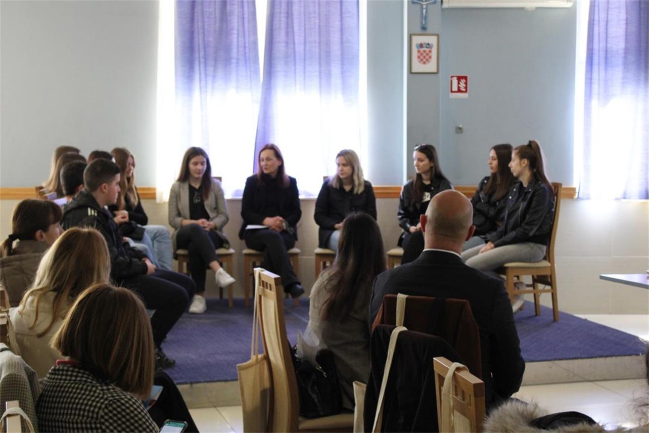 Panel rasprava o utjecaju pandemije Covid-19 na mentalno zdravlje mladih