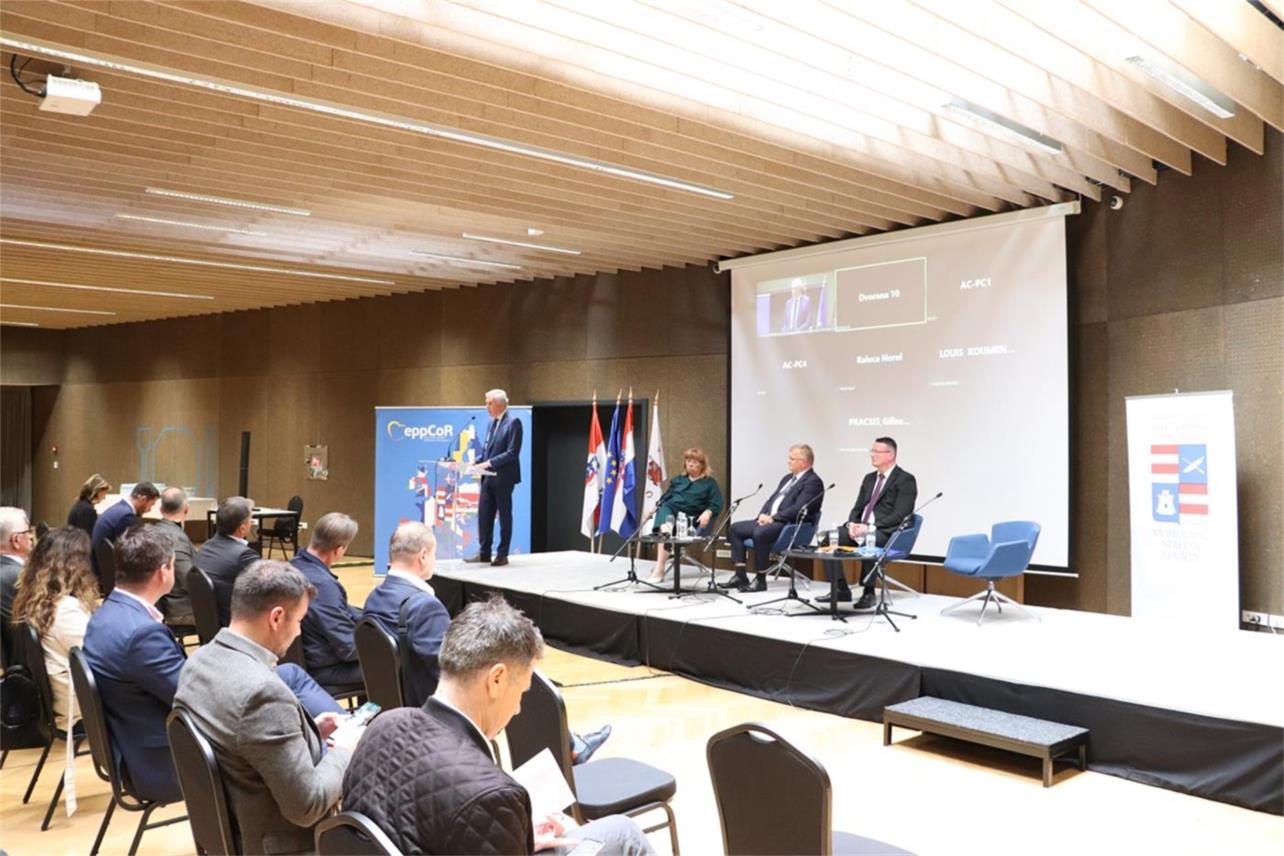 Održan dijalog s građanima na temu proširenja Europske unije kao dijela budućnosti Europe