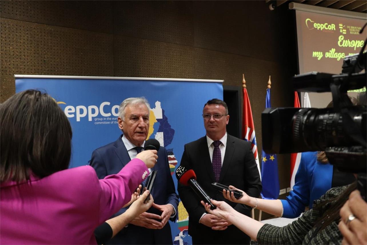 Održan dijalog s građanima na temu proširenja Europske unije kao dijela budućnosti Europe