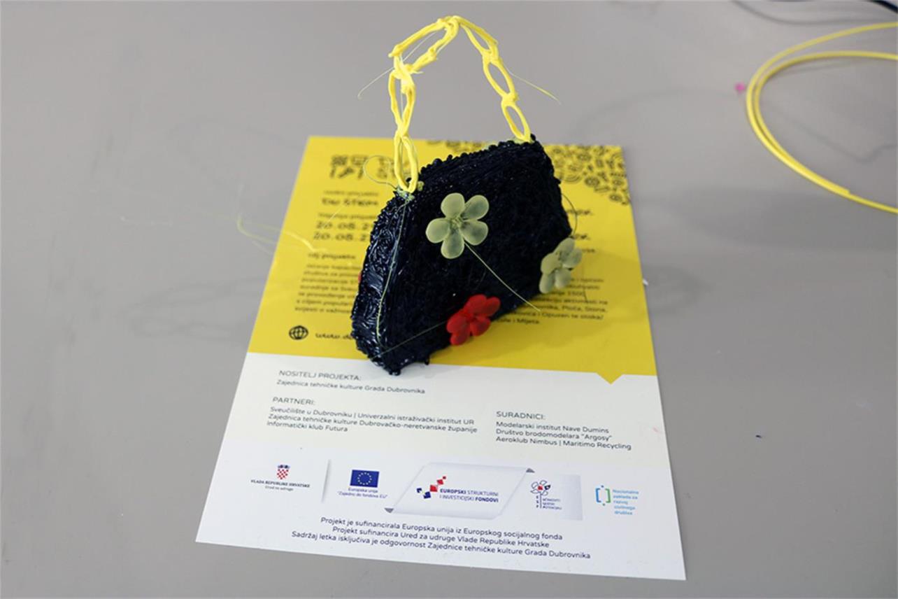 Održan prvi Open lab door & careers in STEM info u Centru za mlade Dubrovnik