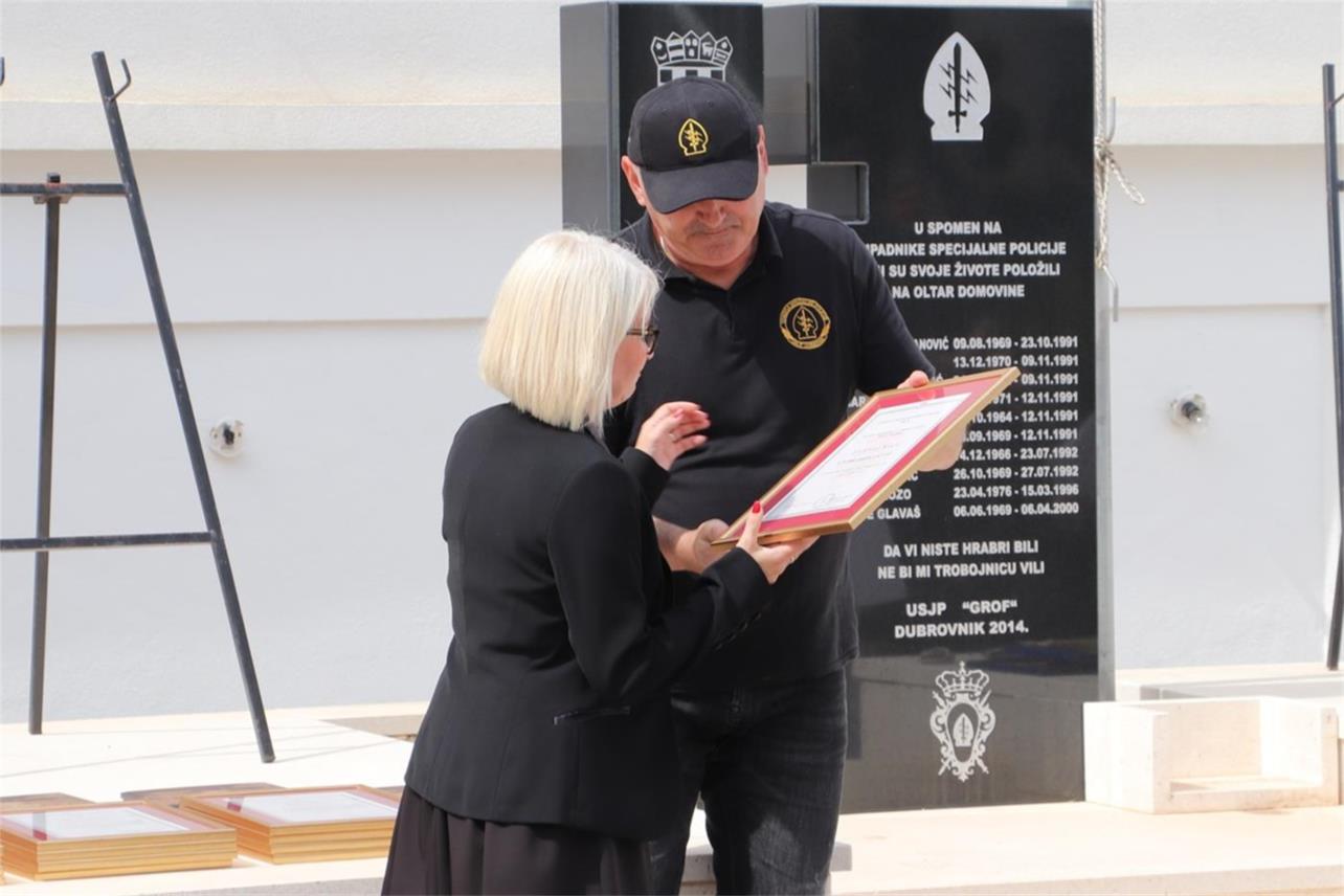 U Platu svečano obilježena 31. obljetnica osnivanja Specijalne jedinice policije Grof