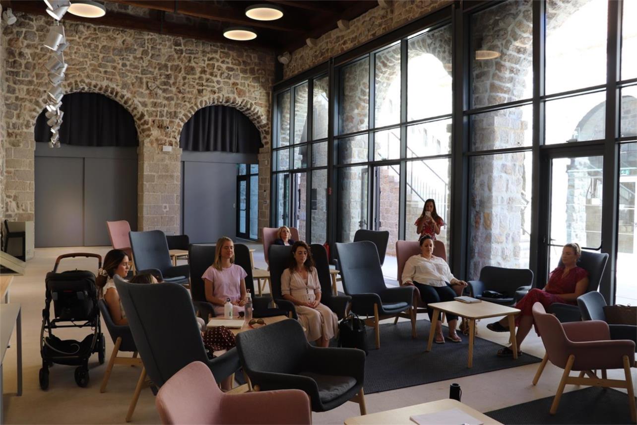 DIGITALNI NOMADI U GRADU: Ambasadorice inicijative održale interaktivnu radionicu u Lazaretima