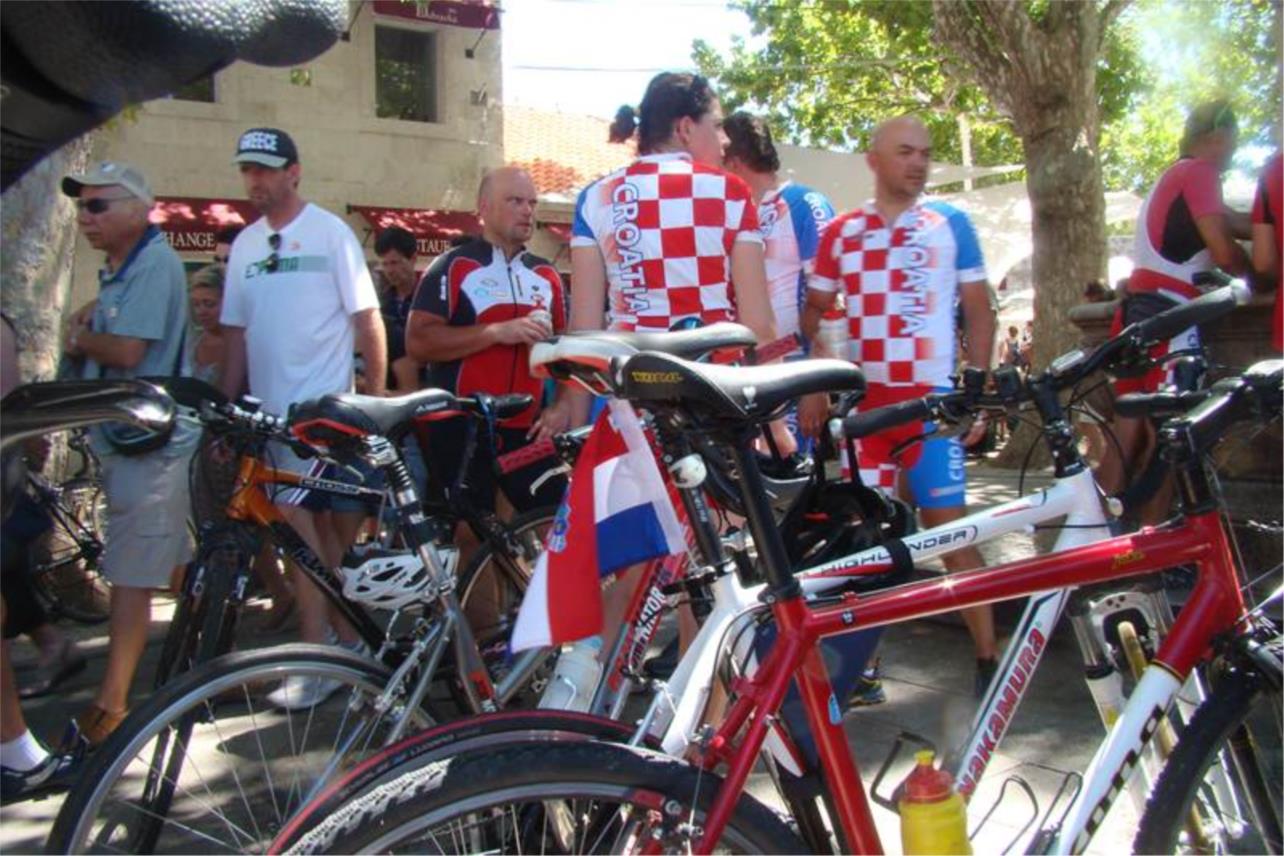 Biciklisti maraton Ovčara - Knin - Dubrovnik