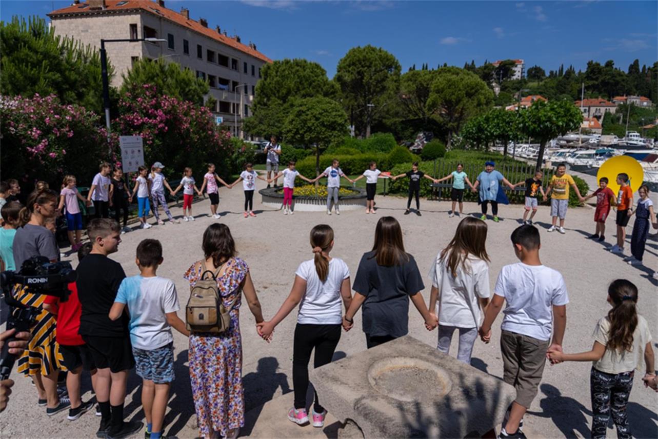 Gradonačelnik Franković obišao edukativne eksponate u dječjem parku na Batali