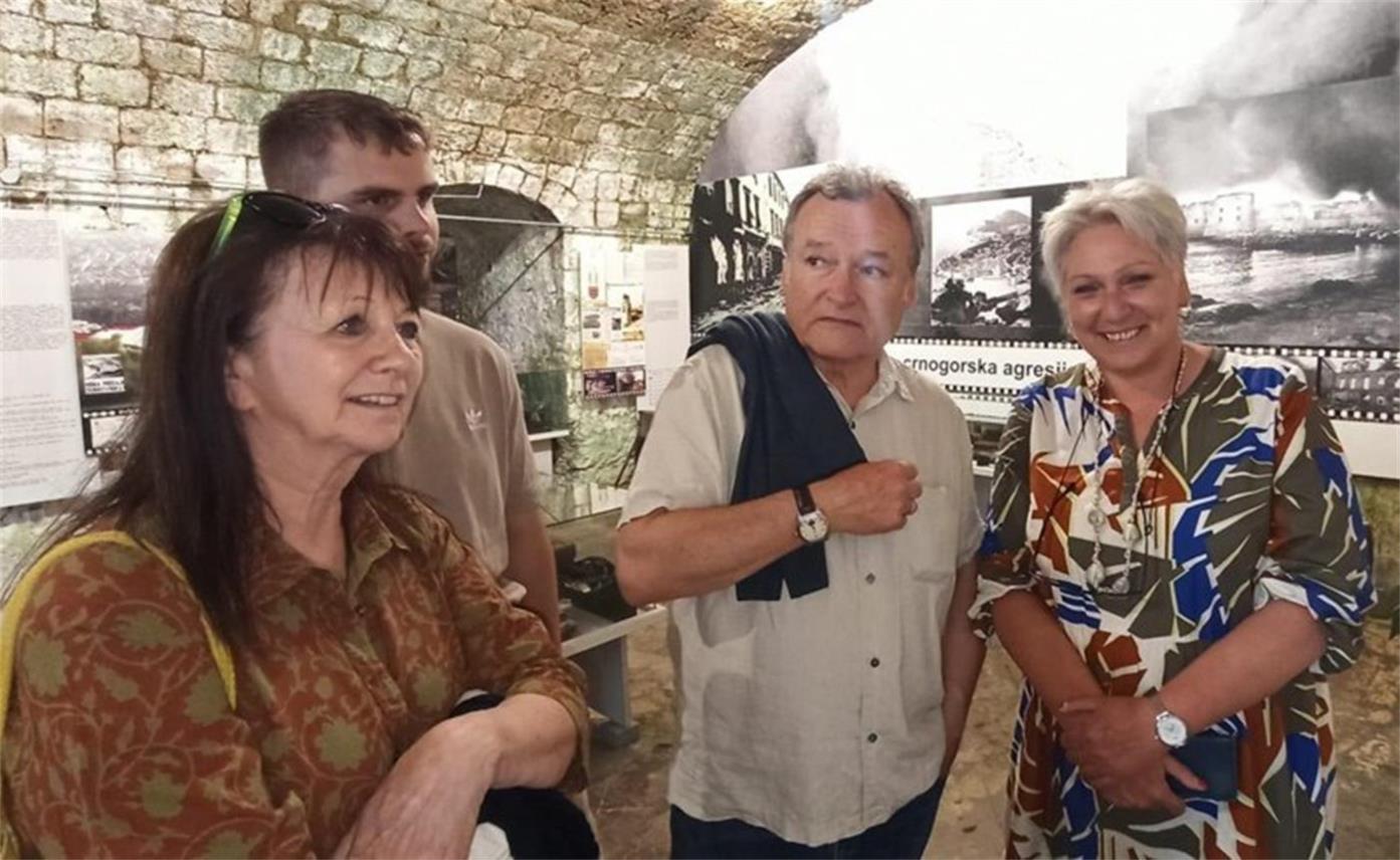 Britanski ratni reporter ponovno u Dubrovniku - Posjetio Muzej Domovinskog rata