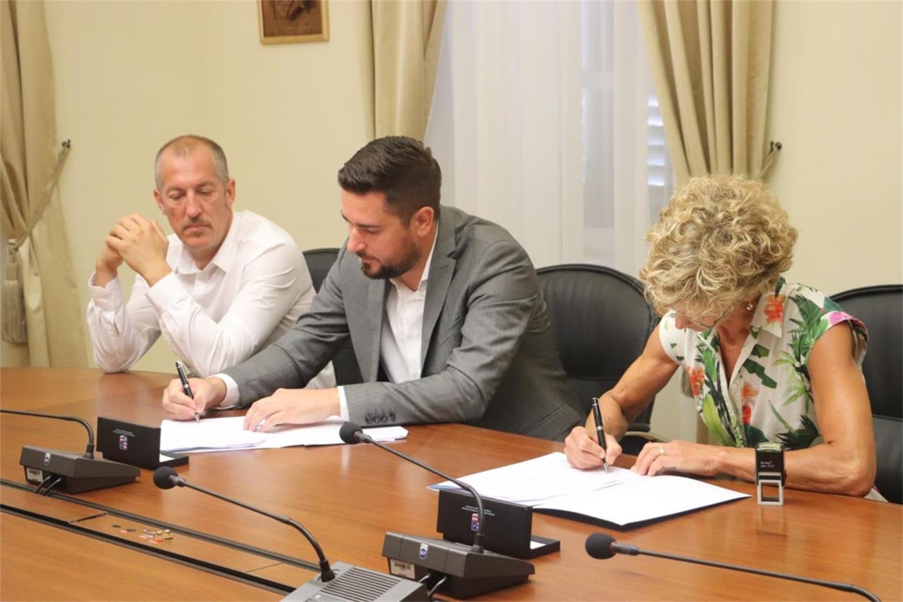 Potpisani ugovori o financiranju s udrugama koje provode projekte iz područja zaštite okoliša