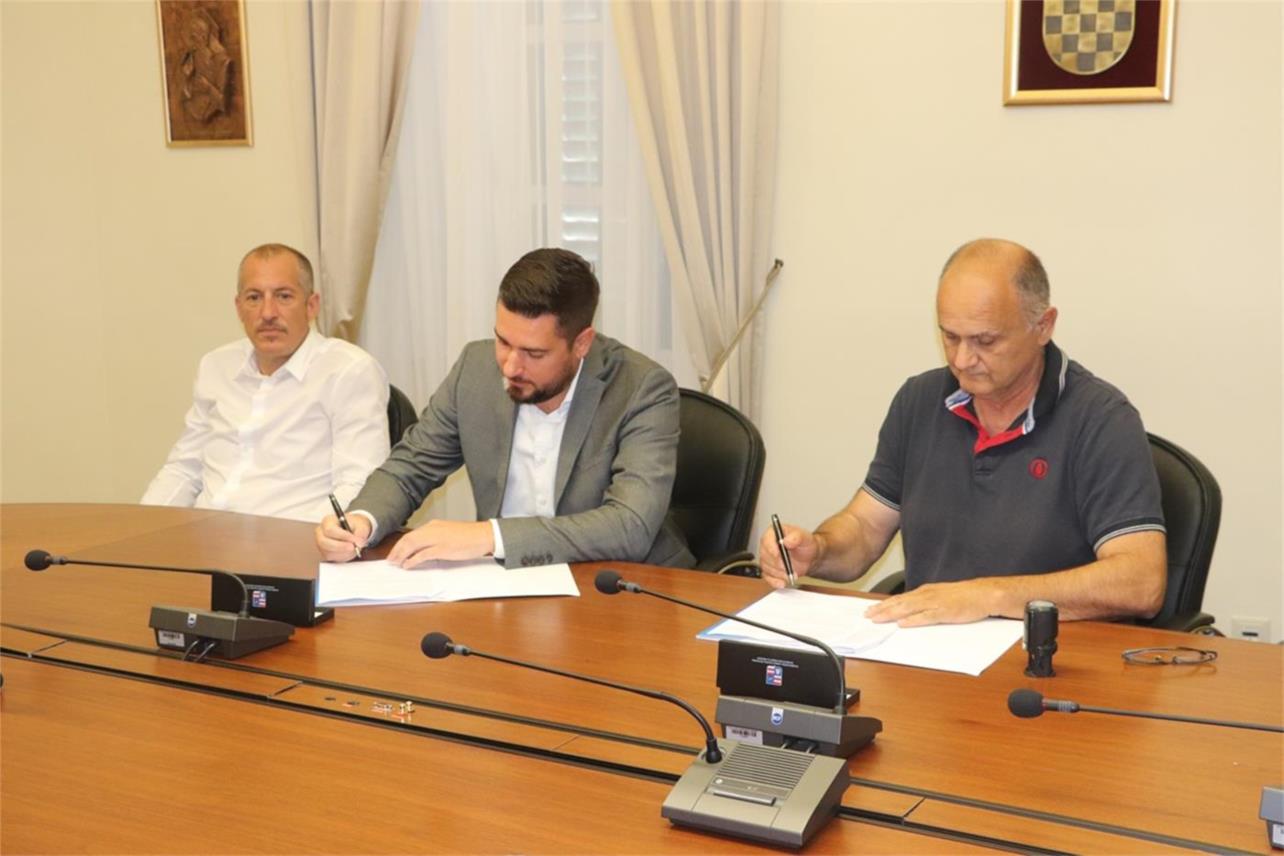 Potpisani ugovori o financiranju s udrugama koje provode projekte iz područja zaštite okoliša