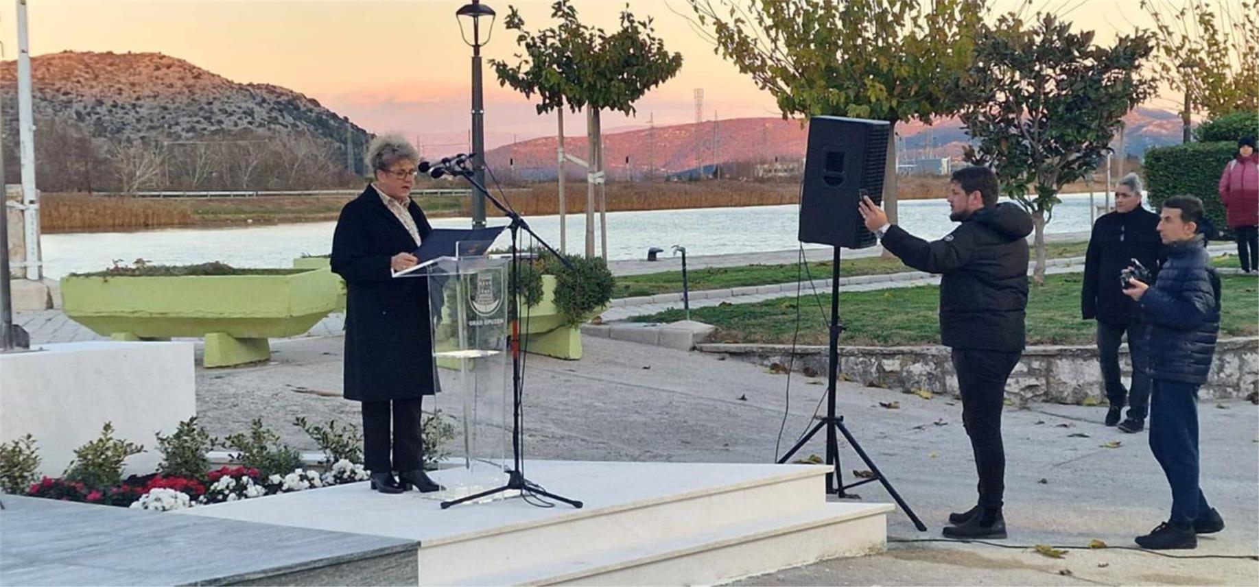 Svečano otvoreno spomen obilježje poginulim braniteljima u Opuzenu - 3