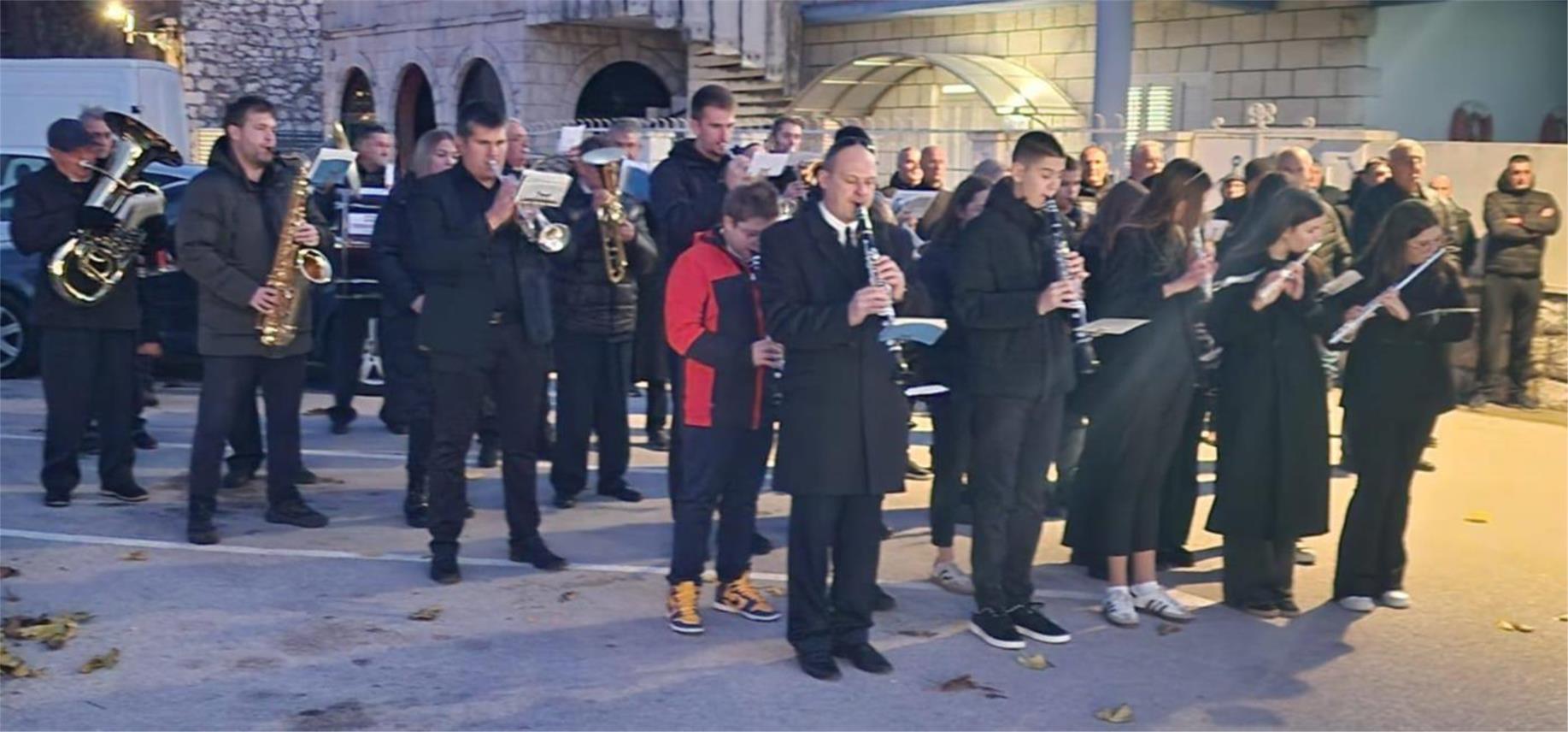 Svečano otvoreno spomen obilježje poginulim braniteljima u Opuzenu - 20