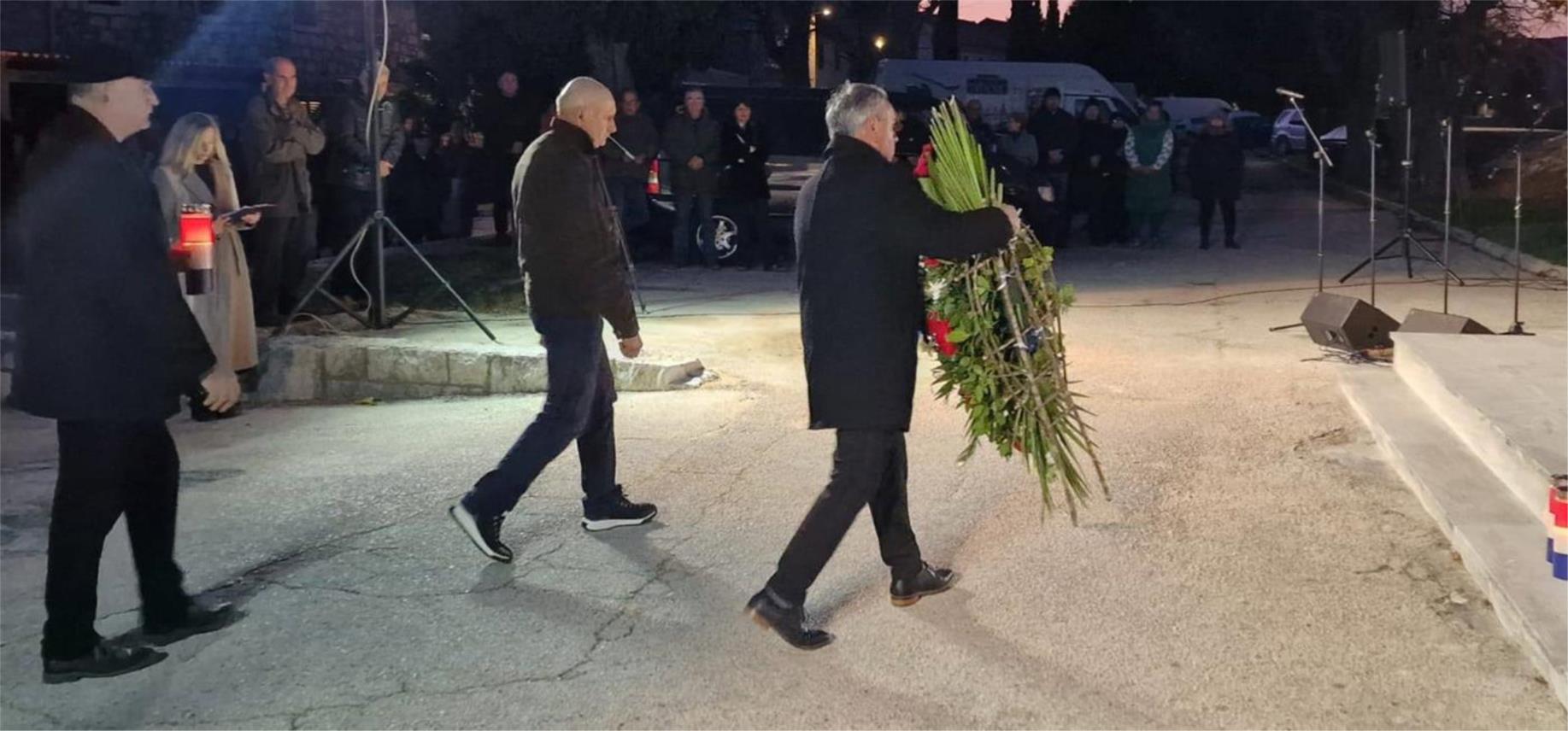 Svečano otvoreno spomen obilježje poginulim braniteljima u Opuzenu - 23
