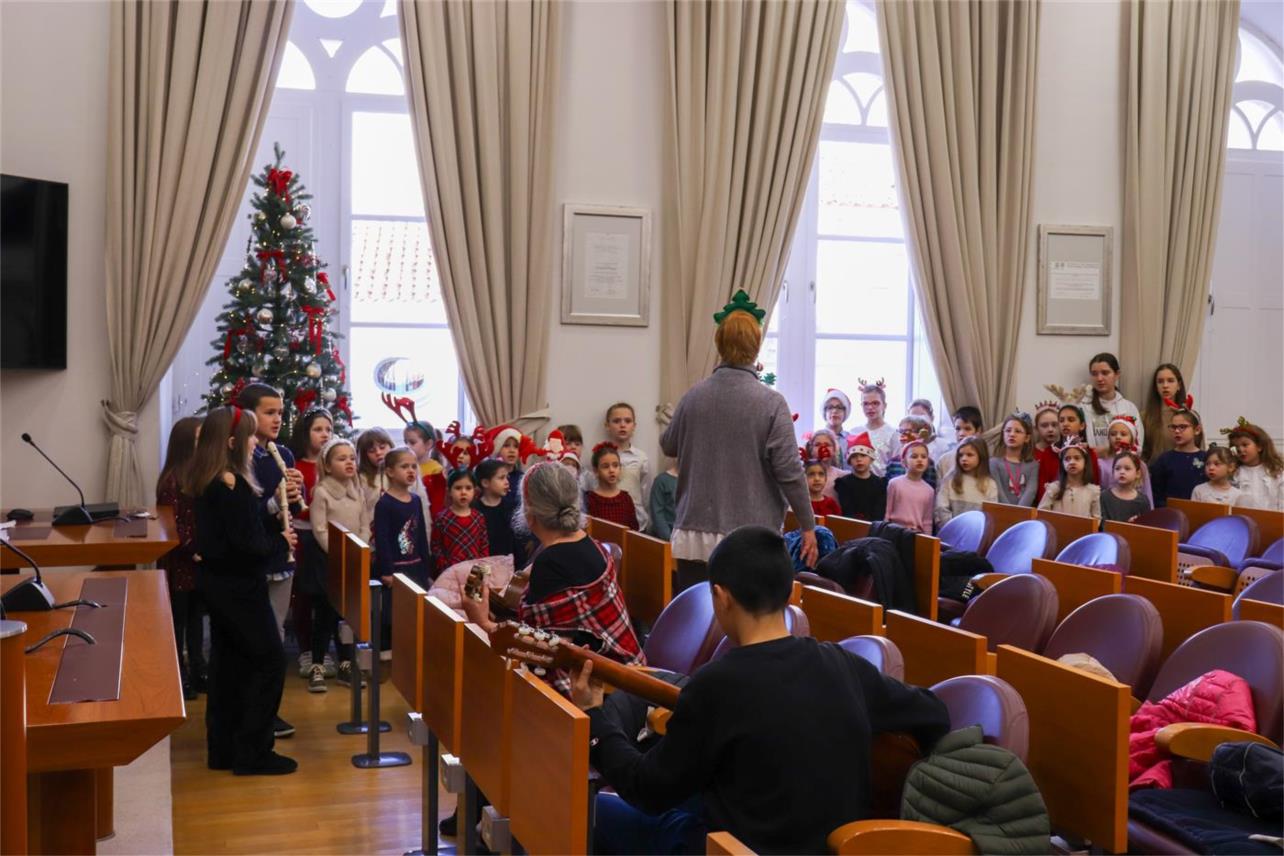 Naslov fotografije 11