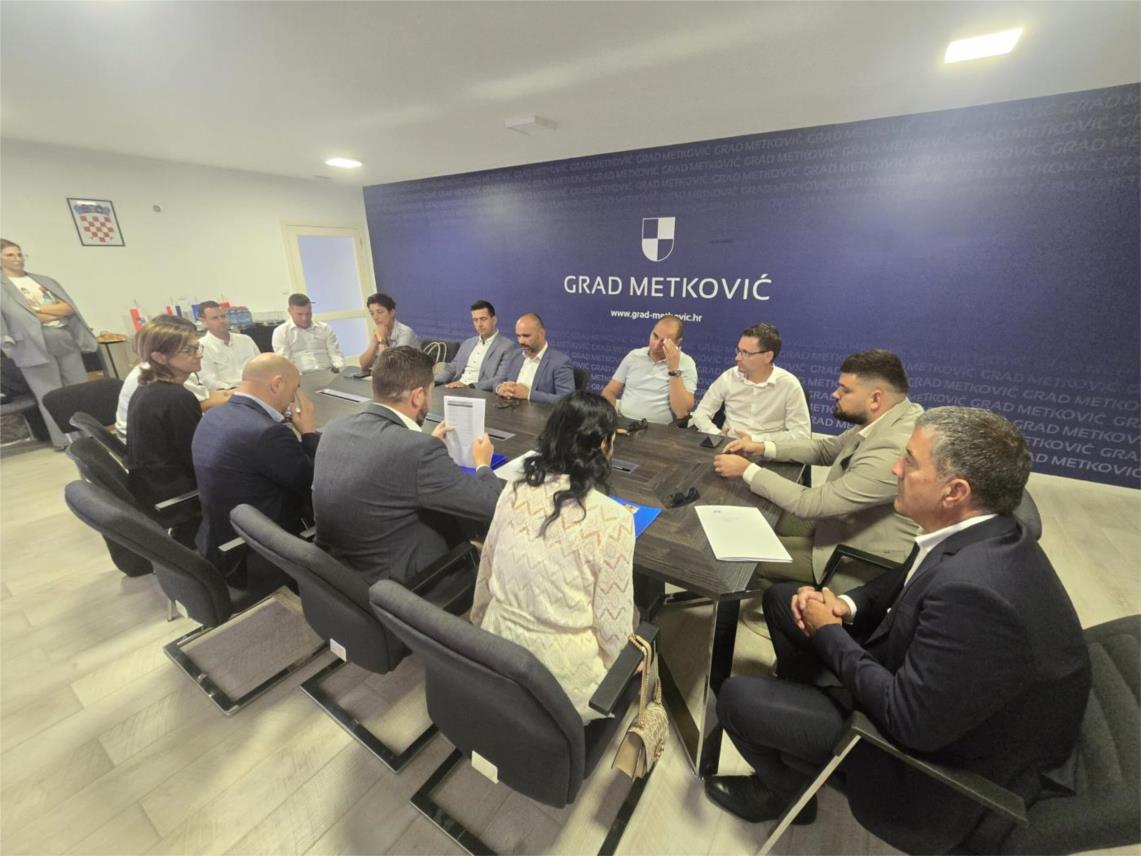 Župan Pezo s načelnicima: Fokus na školstvo i infrastrukturu