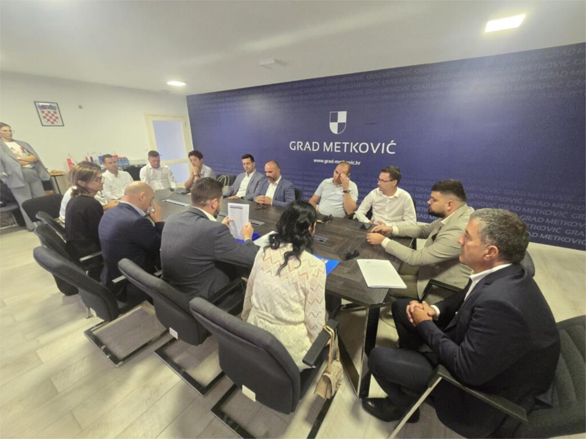 Župan Pezo s načelnicima: Fokus na školstvo i infrastrukturu