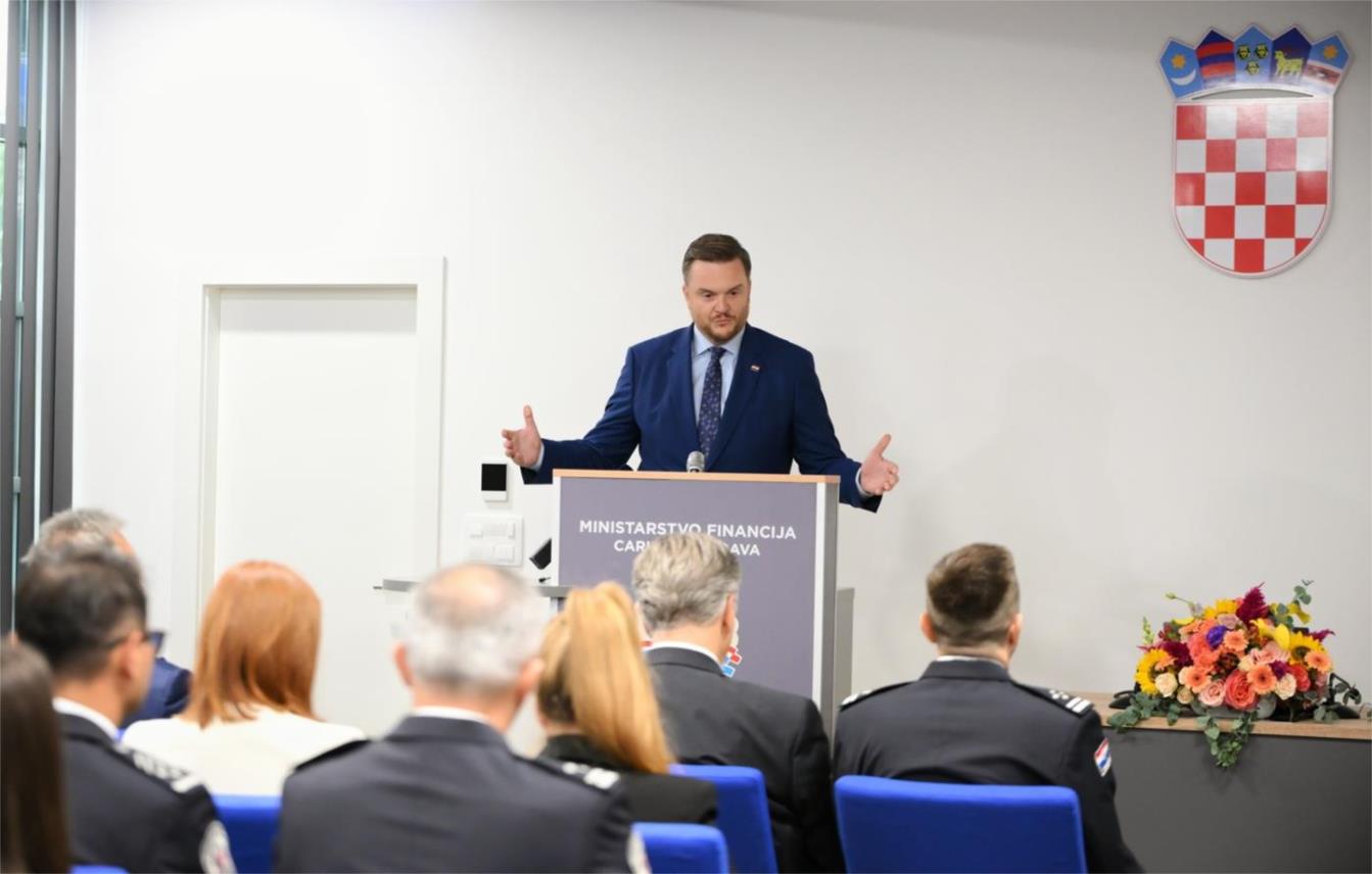 Plenković istaknuo važnost Carinske uprave za hrvatske institucije