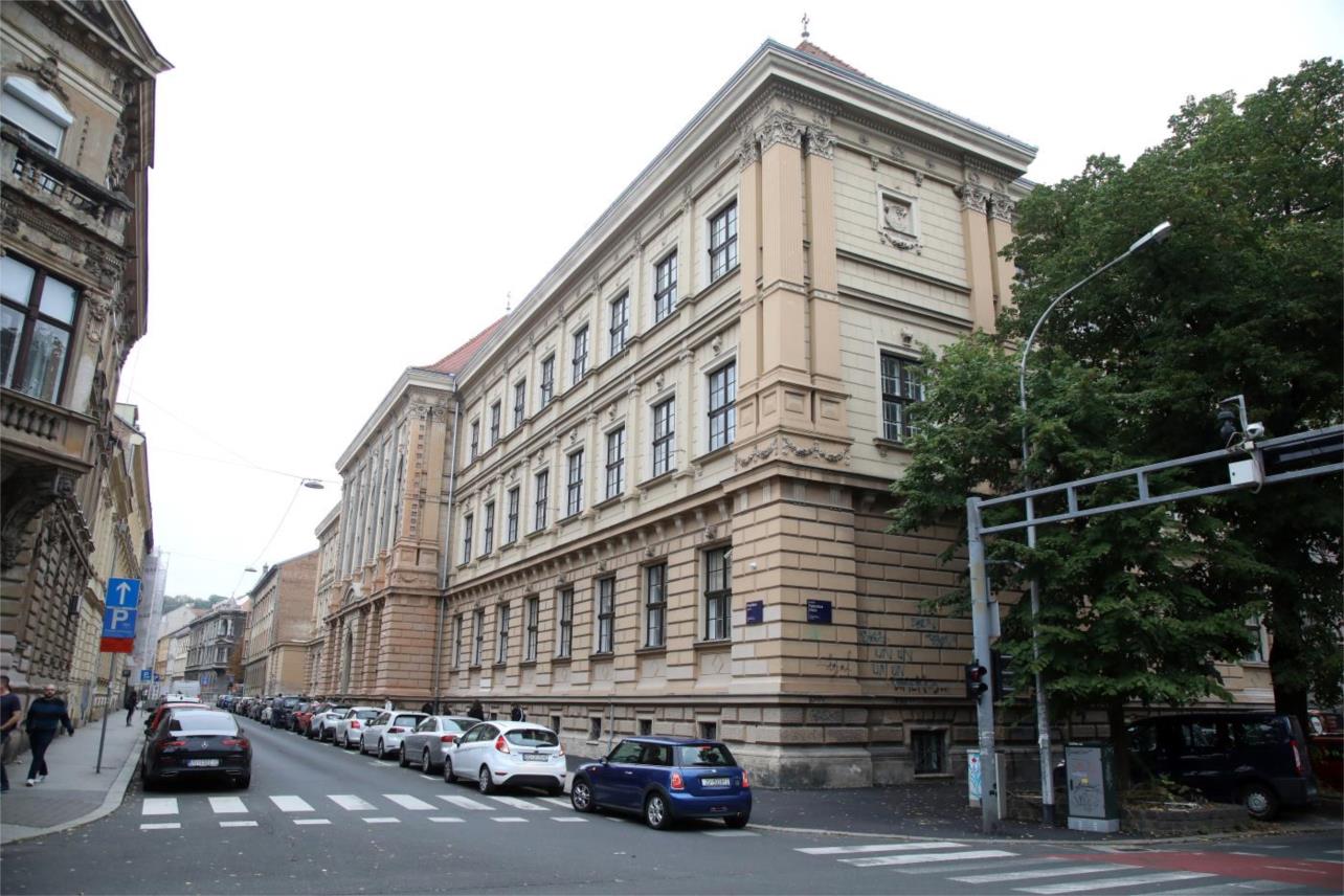 Svečano otvorena cjelovito obnovljena zgrada Prve ekonomske škole u Zagrebu