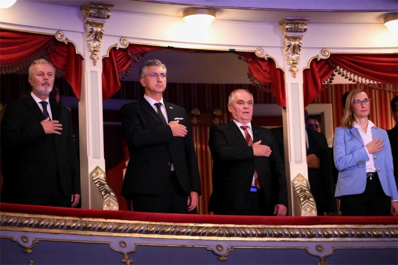 Snažna potpora Vlade Dalmaciji i Splitu