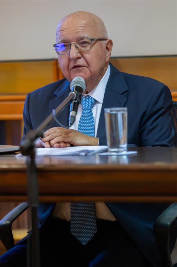 Ivica Martinović istražio poimanje žene u duhovnom ogledalu