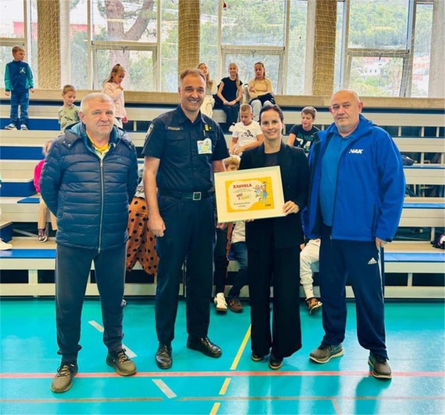 Sigurnost najmlađih: Prometna policija educirala 360 djece Sigurnost najmlađih: Prometna policija educirala 360 djece