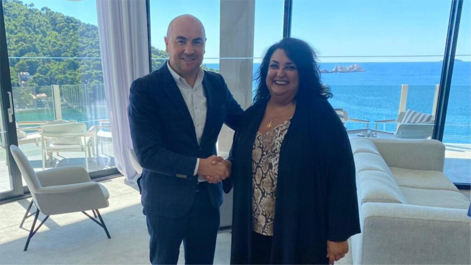 Župan Pezo ugostio počasnu konzulicu Italije