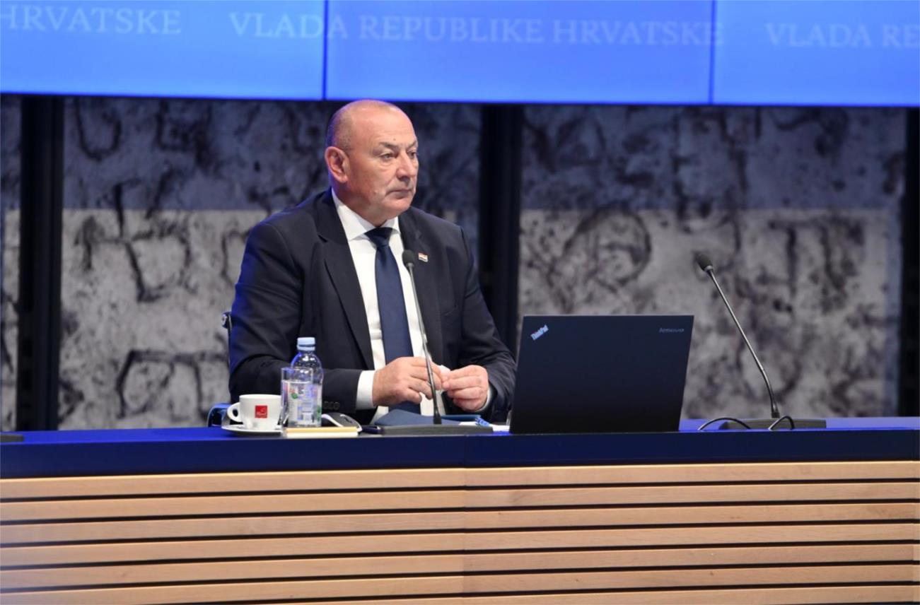 Vlada uvela temeljno vojno osposobljavanje nakon 17 godina