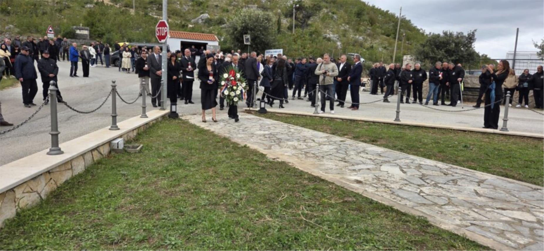 Obilježena 22. obljetnica otkrivanja spomenika braniteljima