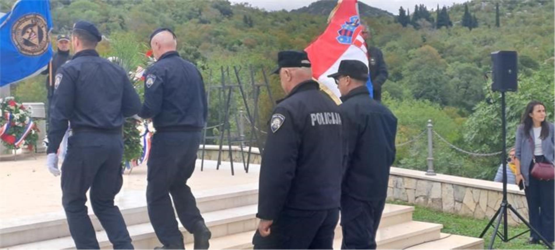 Položen vijenac za poginule branitelje na Osojniku