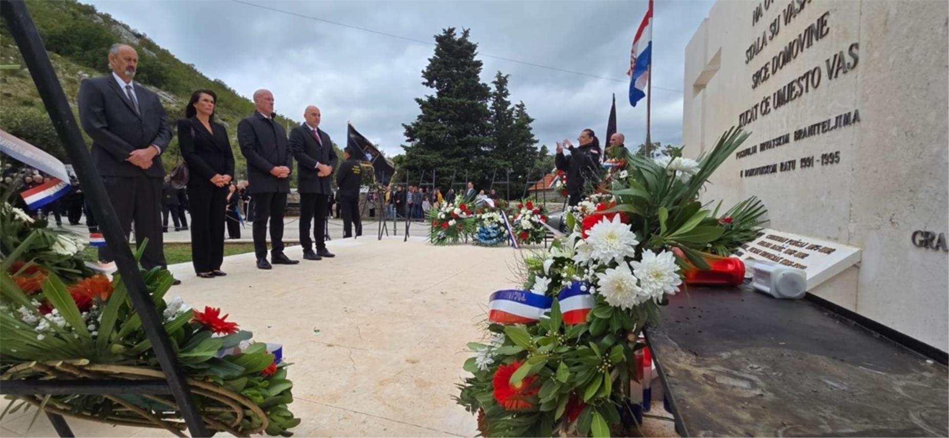 22. obljetnica otkrivanja spomenika hrvatskim braniteljima