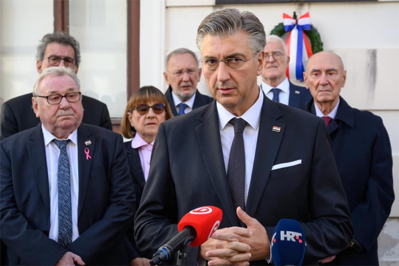 Hrvatska obilježila 34. obljetnicu raketiranja Banskih dvora