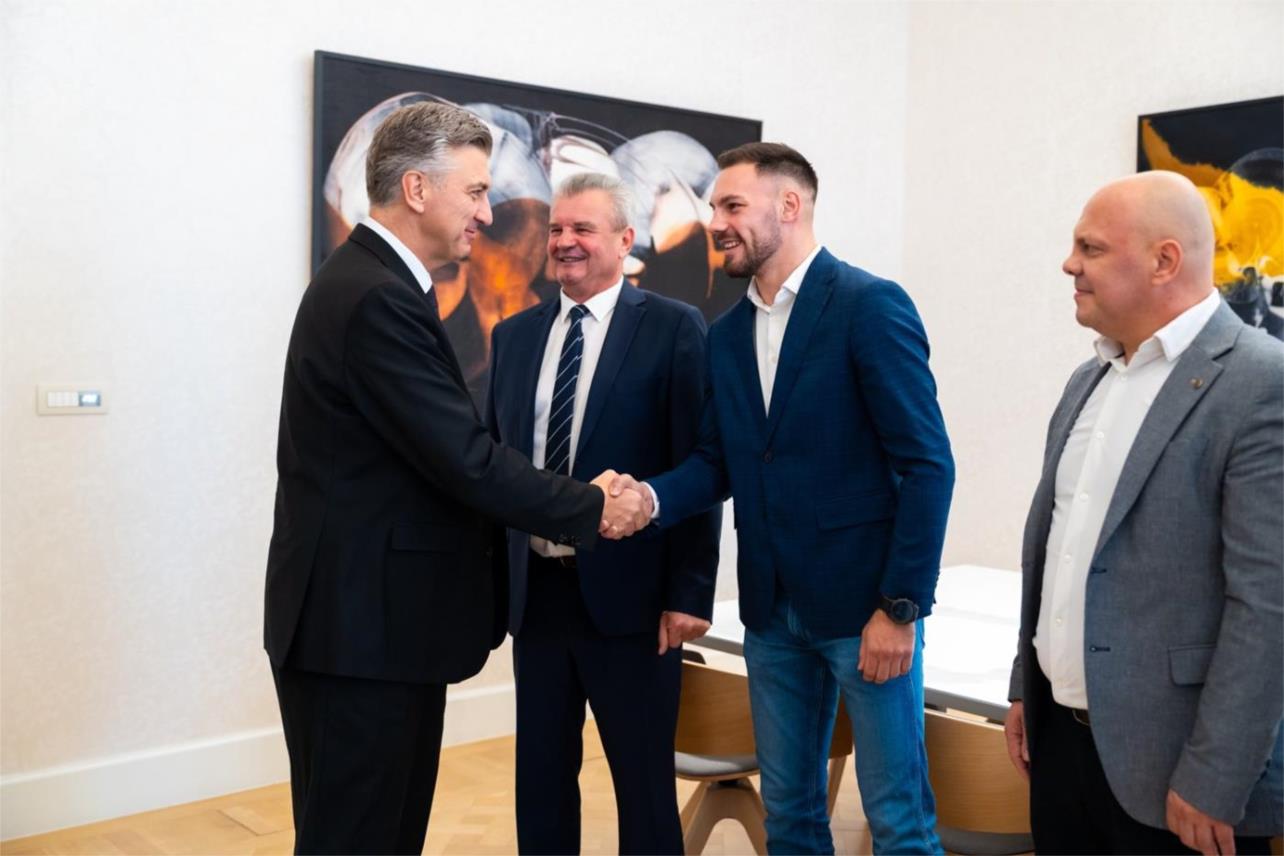 Vlada podržava uspjehe hrvatskih sportaša i nastavlja ulaganja u sport Vlada podržava uspjehe hrvatskih sportaša i nastavlja ulaganja u sport