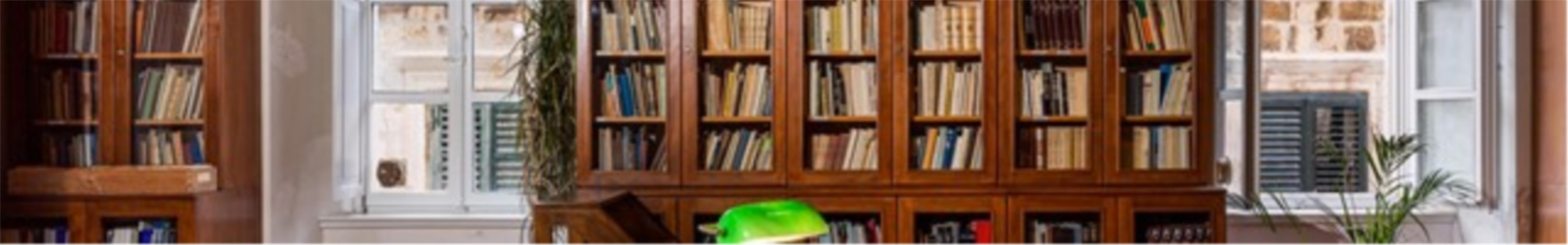 Anita Trojanović održala predavanje o suhozidnoj gradnji Anita Trojanović održala predavanje o suhozidnoj gradnji