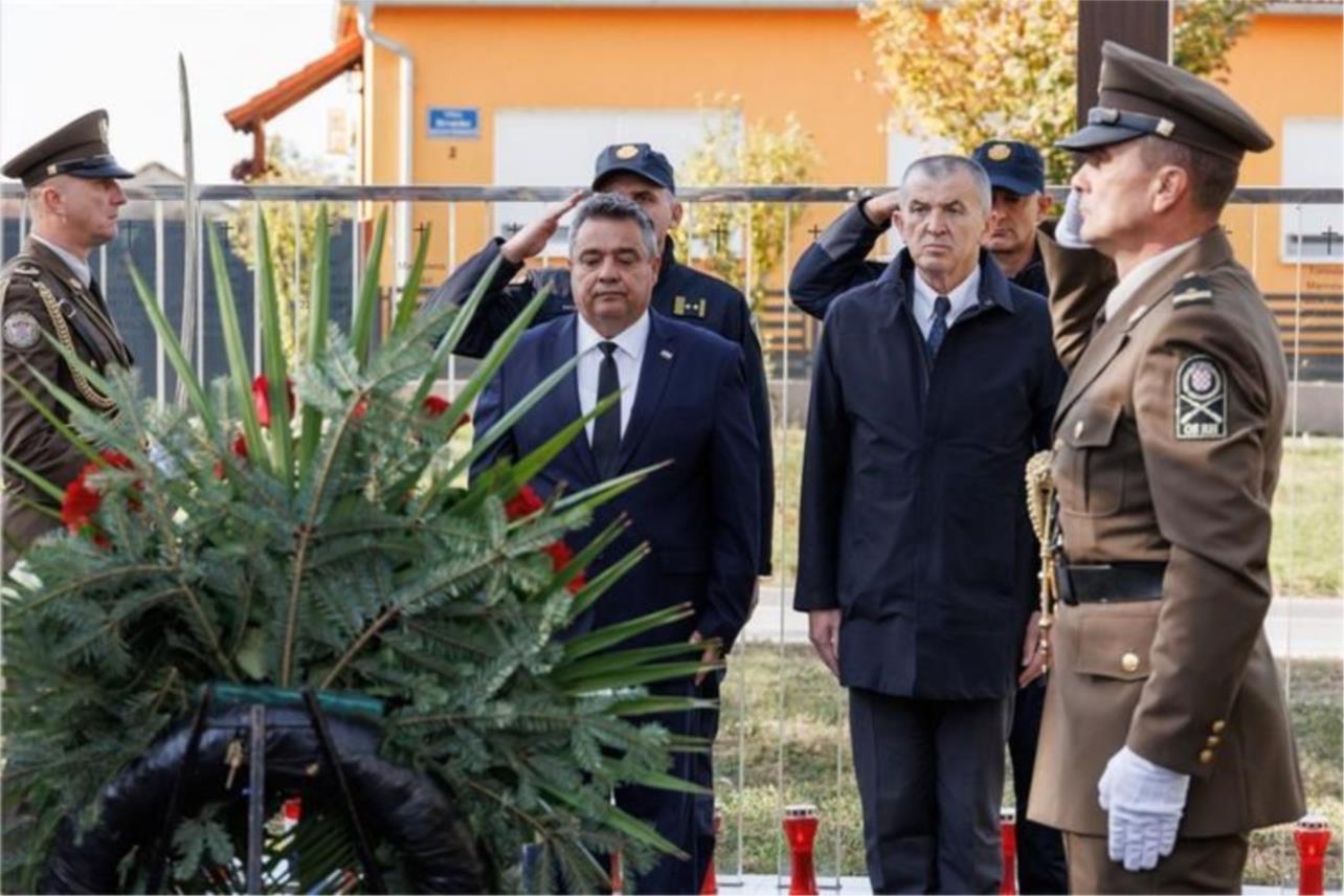 Obilježen Dan sjećanja na žrtve velikosrpske agresije u Sotinu