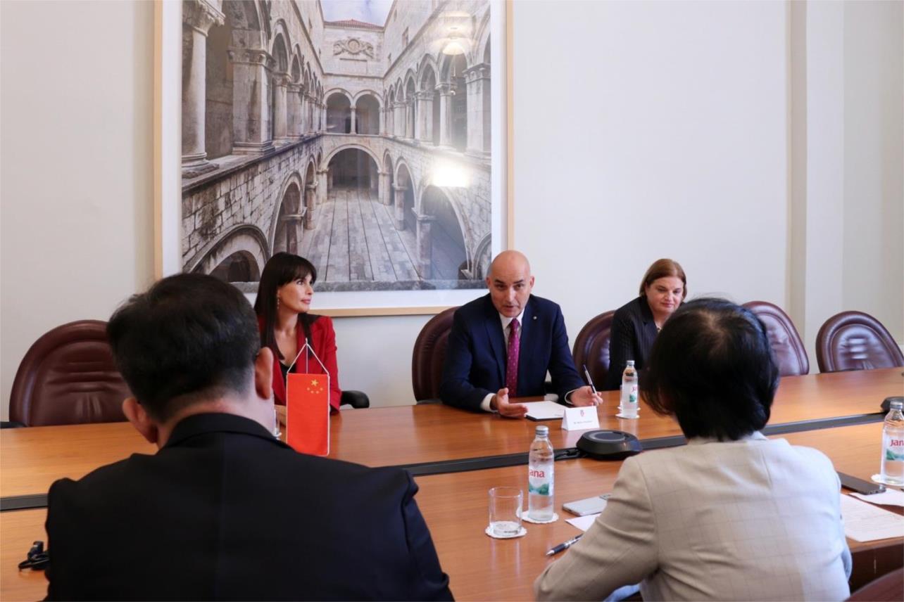 Suradnja Dubrovnika i Kine: Izaslanstvo Svekineskog narodnog kongresa u posjetu Suradnja Dubrovnika i Kine: Izaslanstvo Svekineskog narodnog kongresa u posjetu