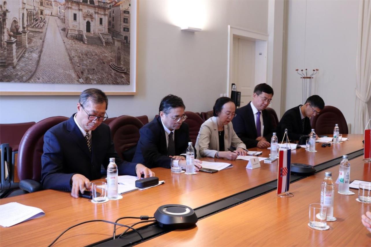 Suradnja Dubrovnika i Kine: Izaslanstvo Svekineskog narodnog kongresa u posjetu Suradnja Dubrovnika i Kine: Izaslanstvo Svekineskog narodnog kongresa u posjetu