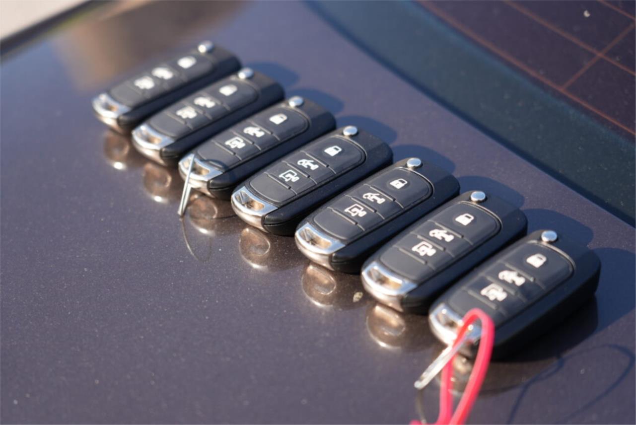 Župan uručio ključeve osam novih vozila hitne medicine