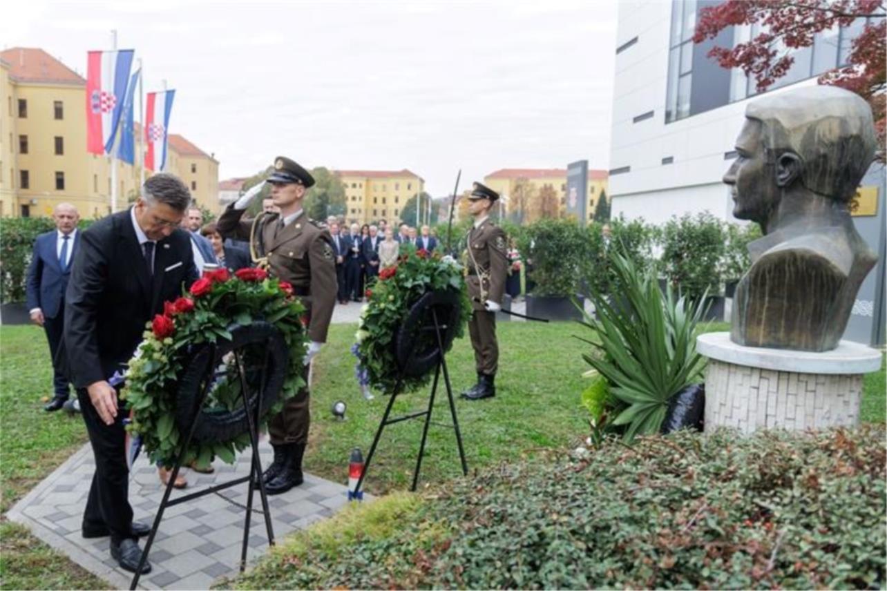 Obilježena 34. obljetnica pogibije generala Blage Zadre Obilježena 34. obljetnica pogibije generala Blage Zadre