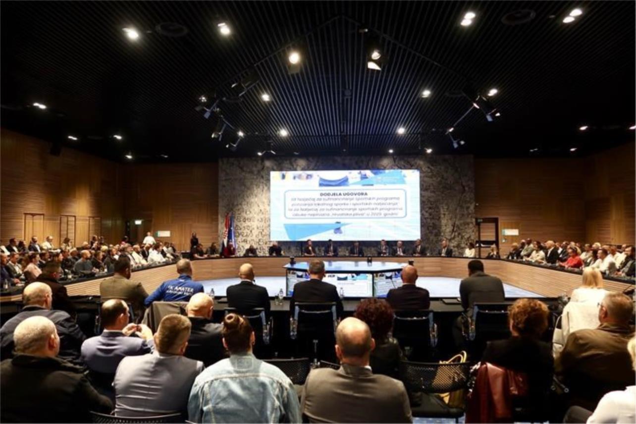 Rekordna sredstva za lokalni sport: 4,8 milijuna eura dodijeljeno za 320 programa Rekordna sredstva za lokalni sport: 4,8 milijuna eura dodijeljeno za 320 programa