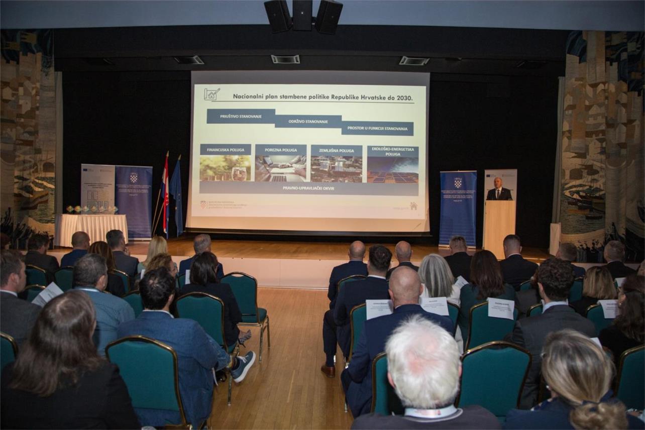 Župan Pezo otvorio Treću stručnu konferenciju Informacijskog sustava prostornog uređenja